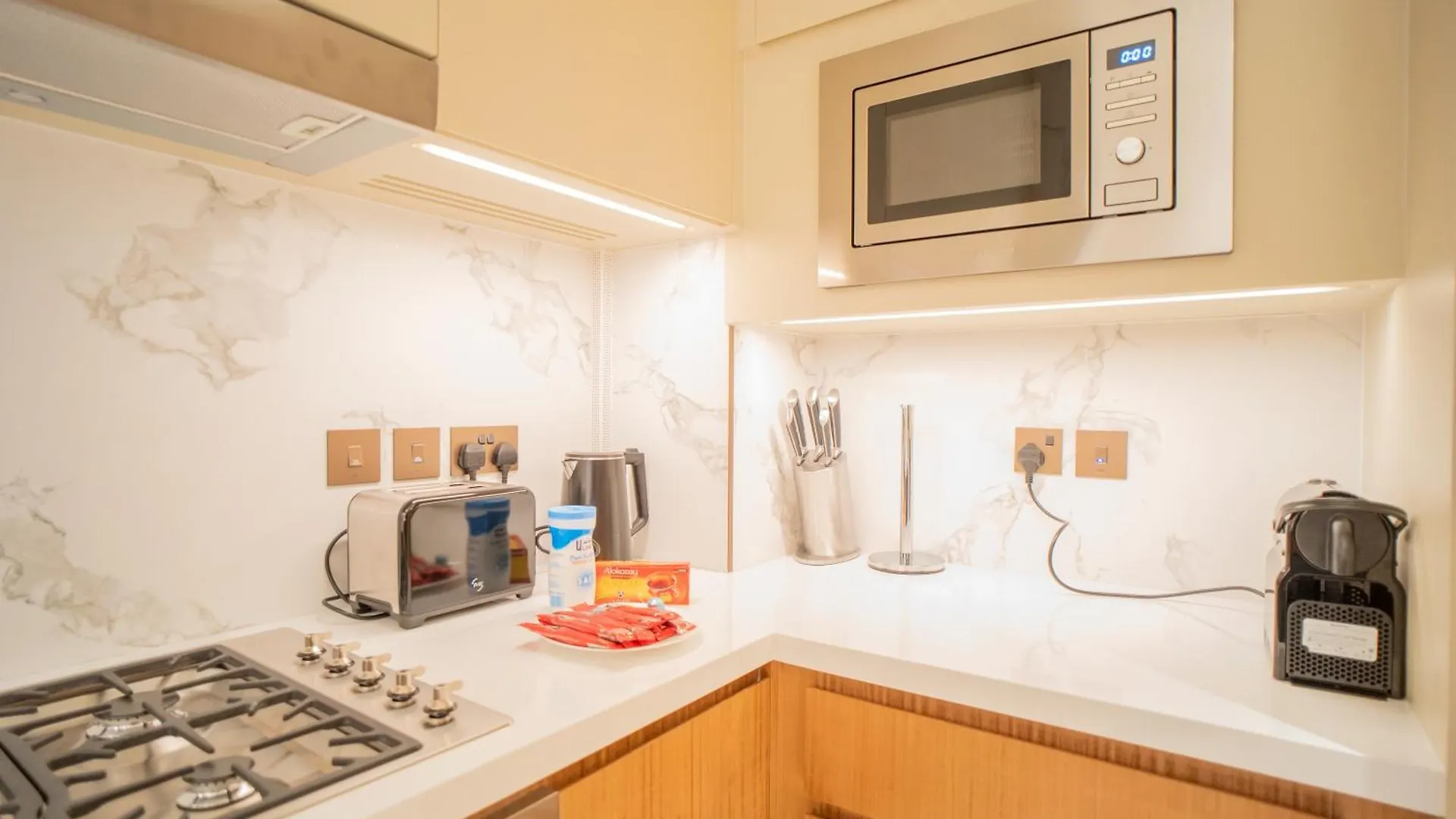 Address Dubai Opera, Full Burj Khalifa And Fountain View By Gardenia Suites Apartment