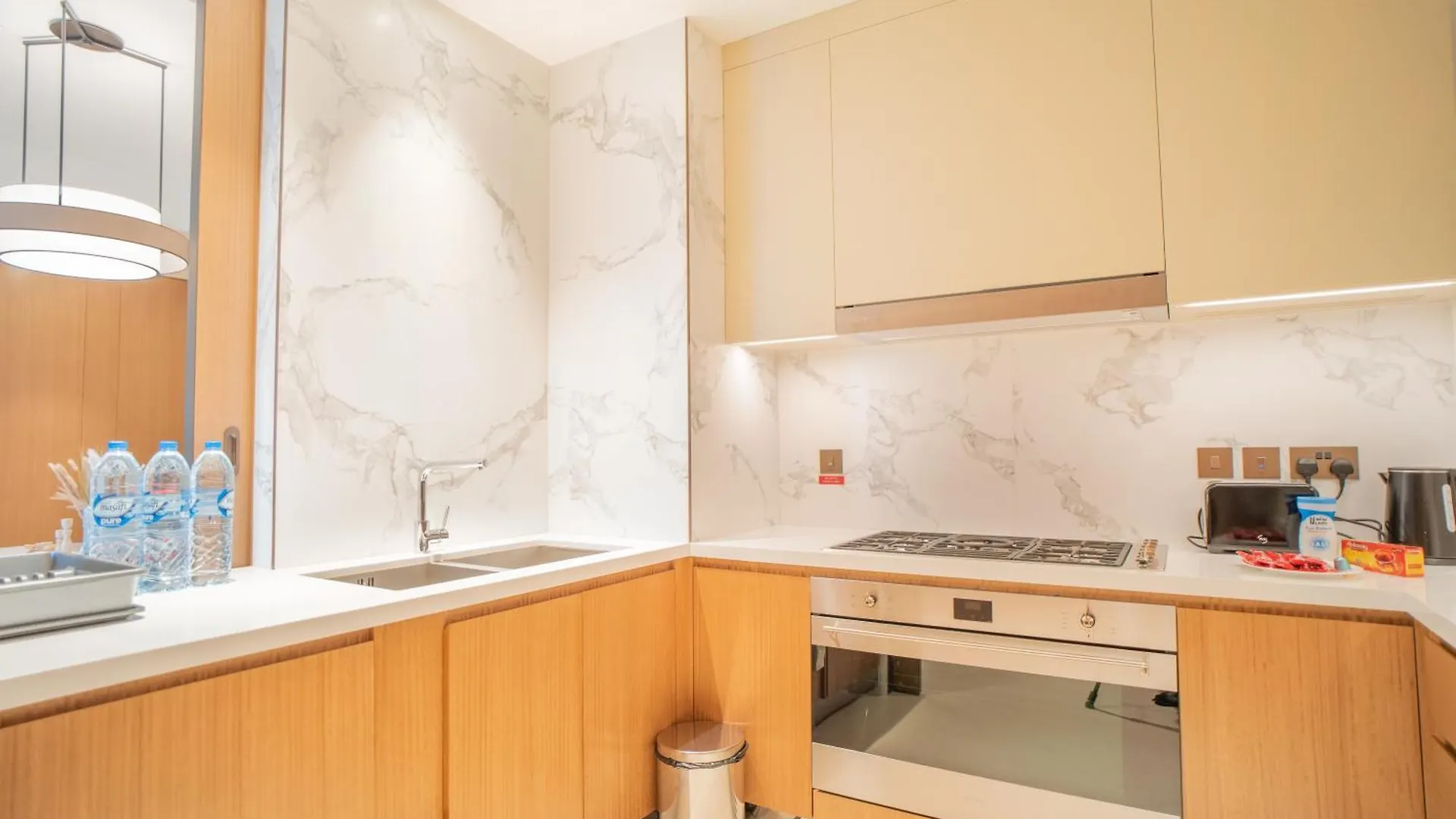 Address Dubai Opera, Full Burj Khalifa And Fountain View By Gardenia Suites 0*,  United Arab Emirates